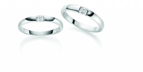 Gullhagen Hvitt gull ring med 1 diamant 0,10ct